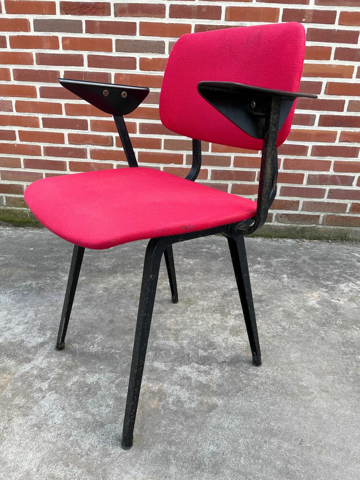 Set Of 4 Revolt Chairs By Friso Kramer For Ahrend De Cirkel photo furniture