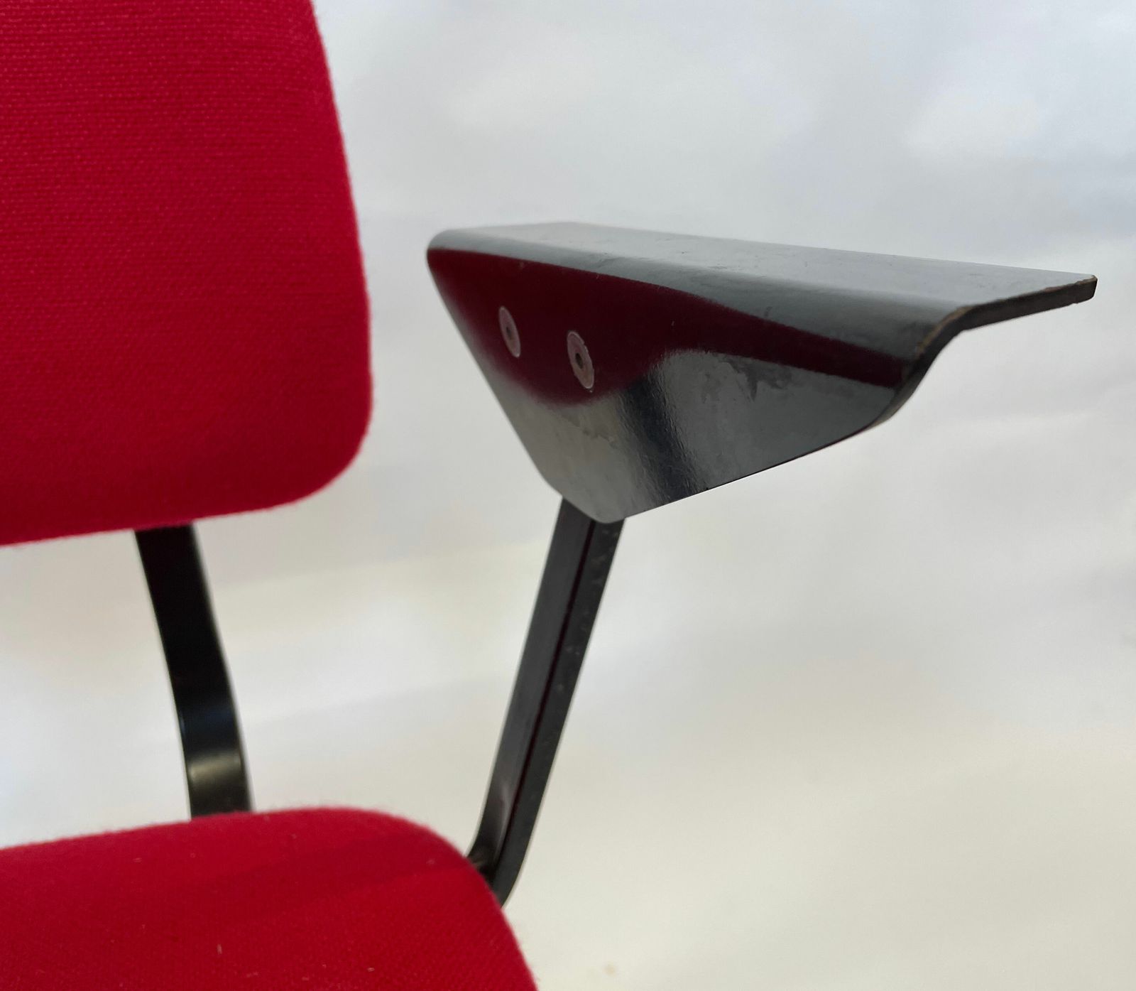 800.8 Set Of 4 Revolt Chairs By Friso Kramer For Ahrend De Cirkel photo