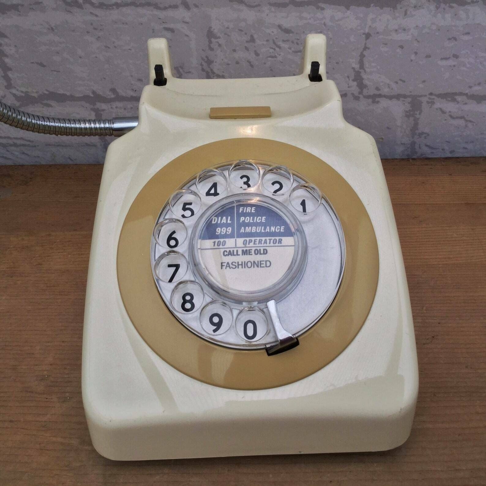 Retro Telephone Lamp Cream / Mustard photo Lighting