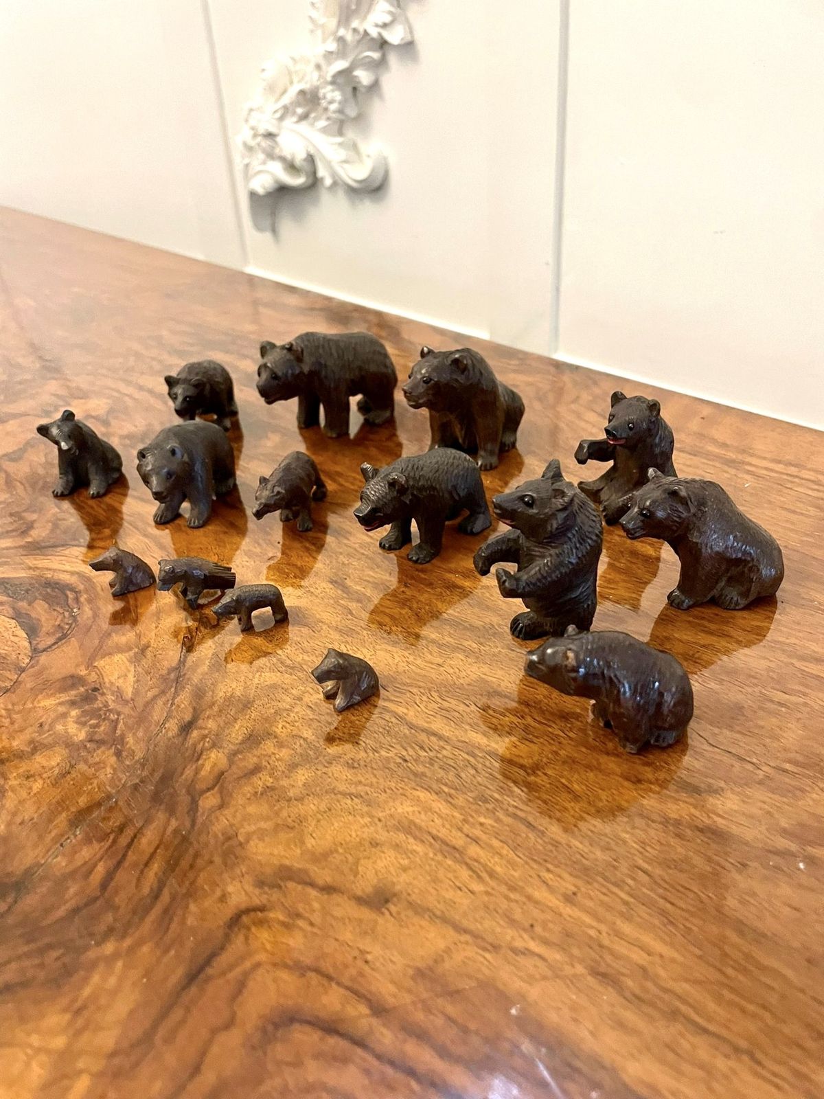 photo buy Antique Set Of Fifteen 19th Century Miniature Carved Oak Black Forest Bears