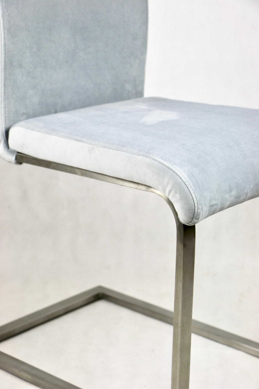 photo for sale Set Of 4 Chairs On Metal Legs   Gray Silver Velvet Velvet   4 Pieces