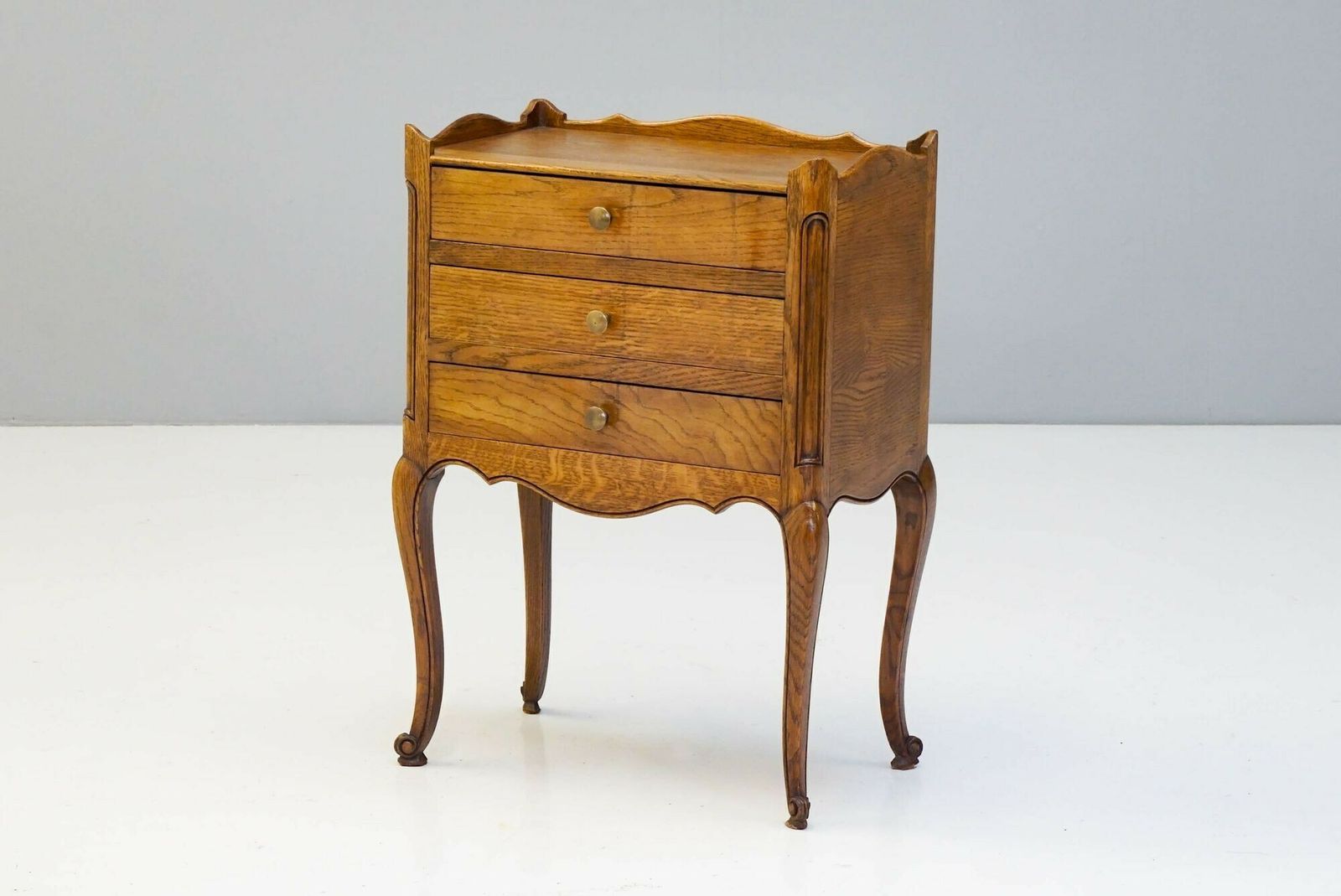 3 Drawer Chest, 1930s, Oak, Vintage photo furniture