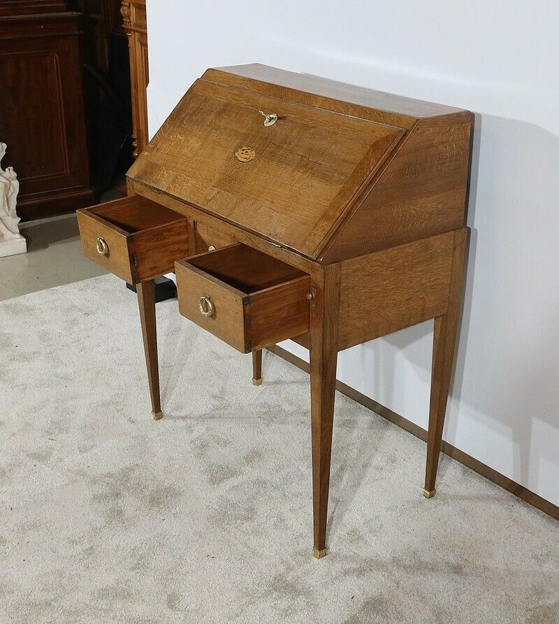 Small Bureau De Pente In Oak, Directoire Style   2nd Part Of The 19th Century photo vinterior