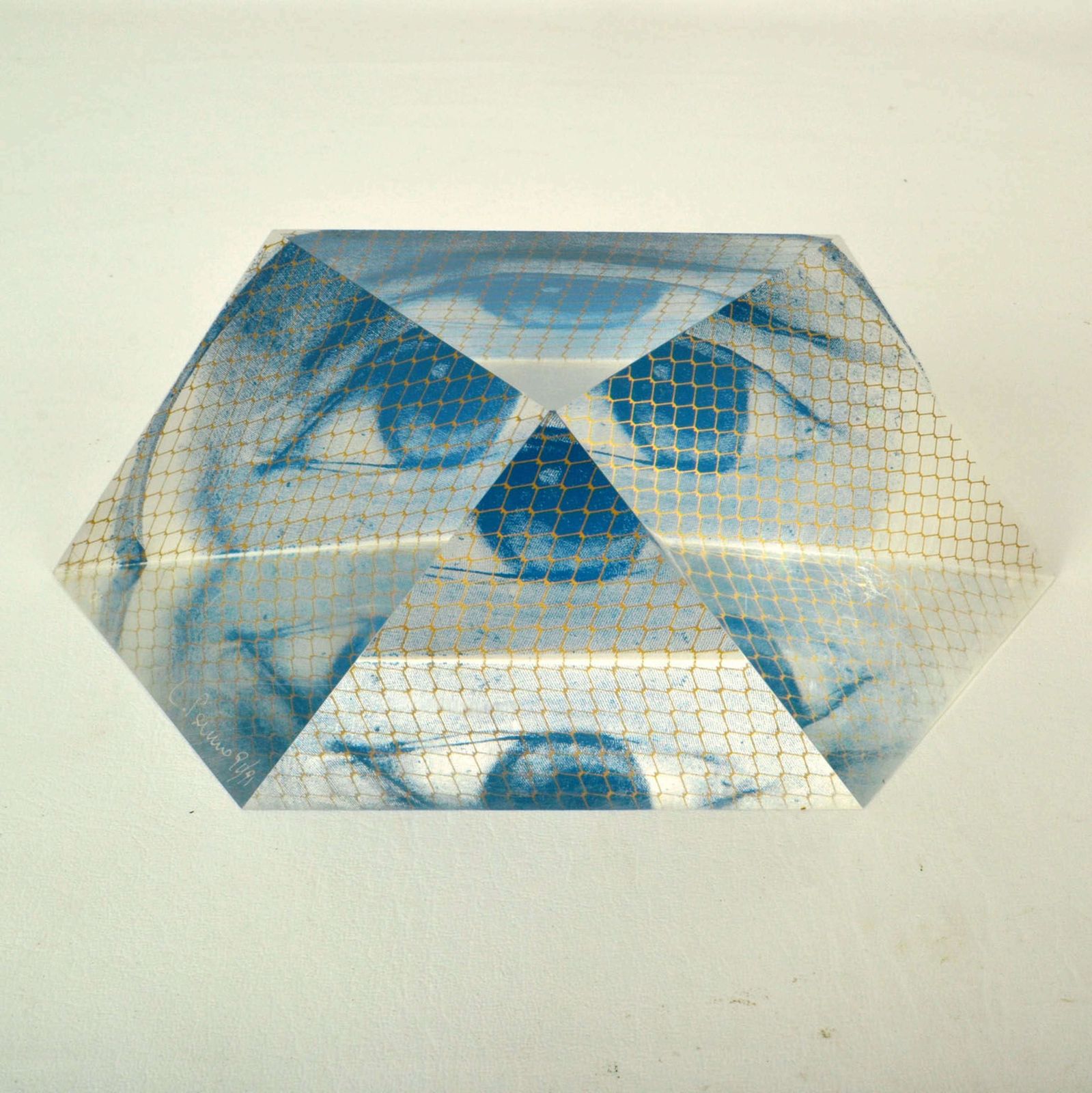 photo furniture Italian Surrealist Paperweights With Eyes In Acrylic