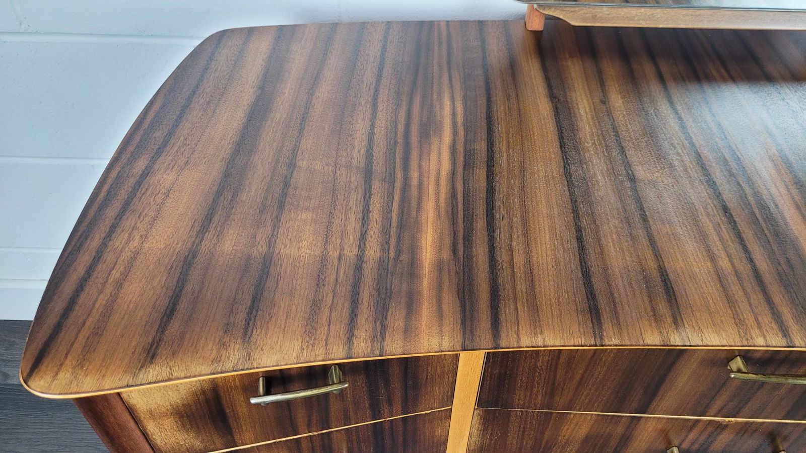 photo furniture Morris Of Glasgow Dressing Table, 1960s