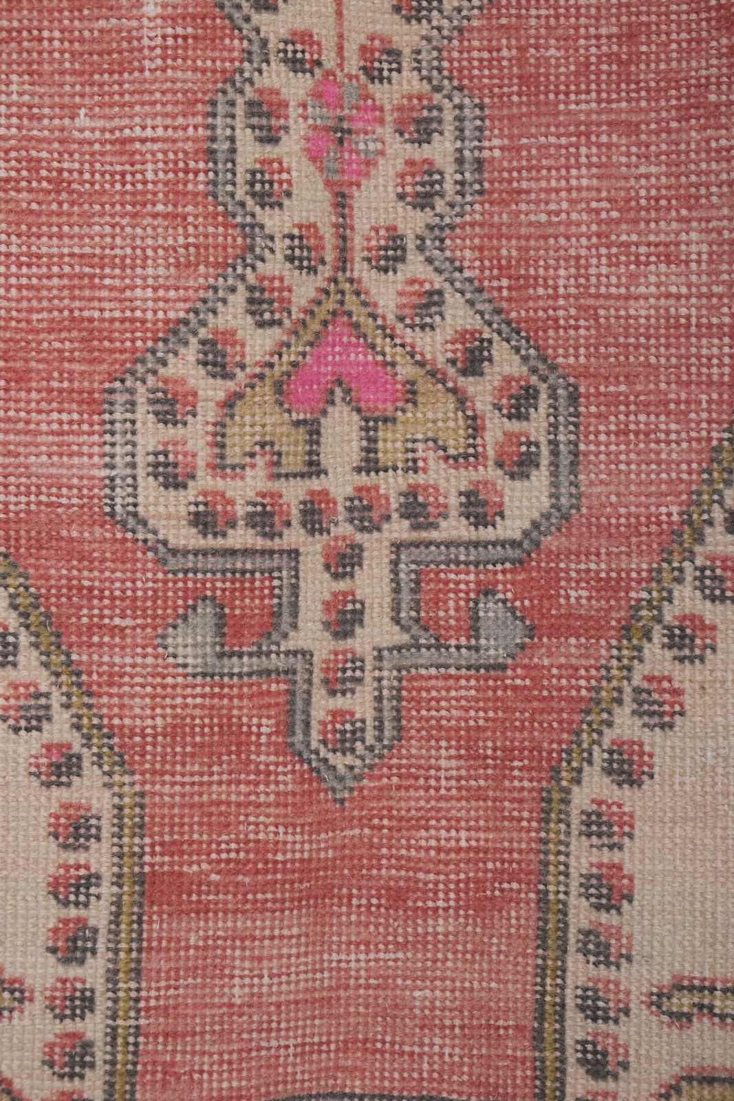 Vintage Faded Turkish Kemerhisar Rug 4'3'' X 6'12'' photo vintage