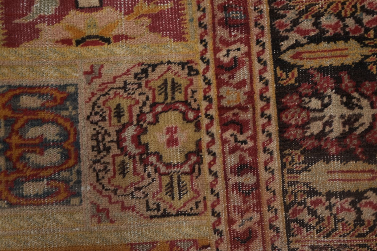 Distressed Turkish Pictorial Lion Rug 3'9'' X 5'12'' photo 1000.0