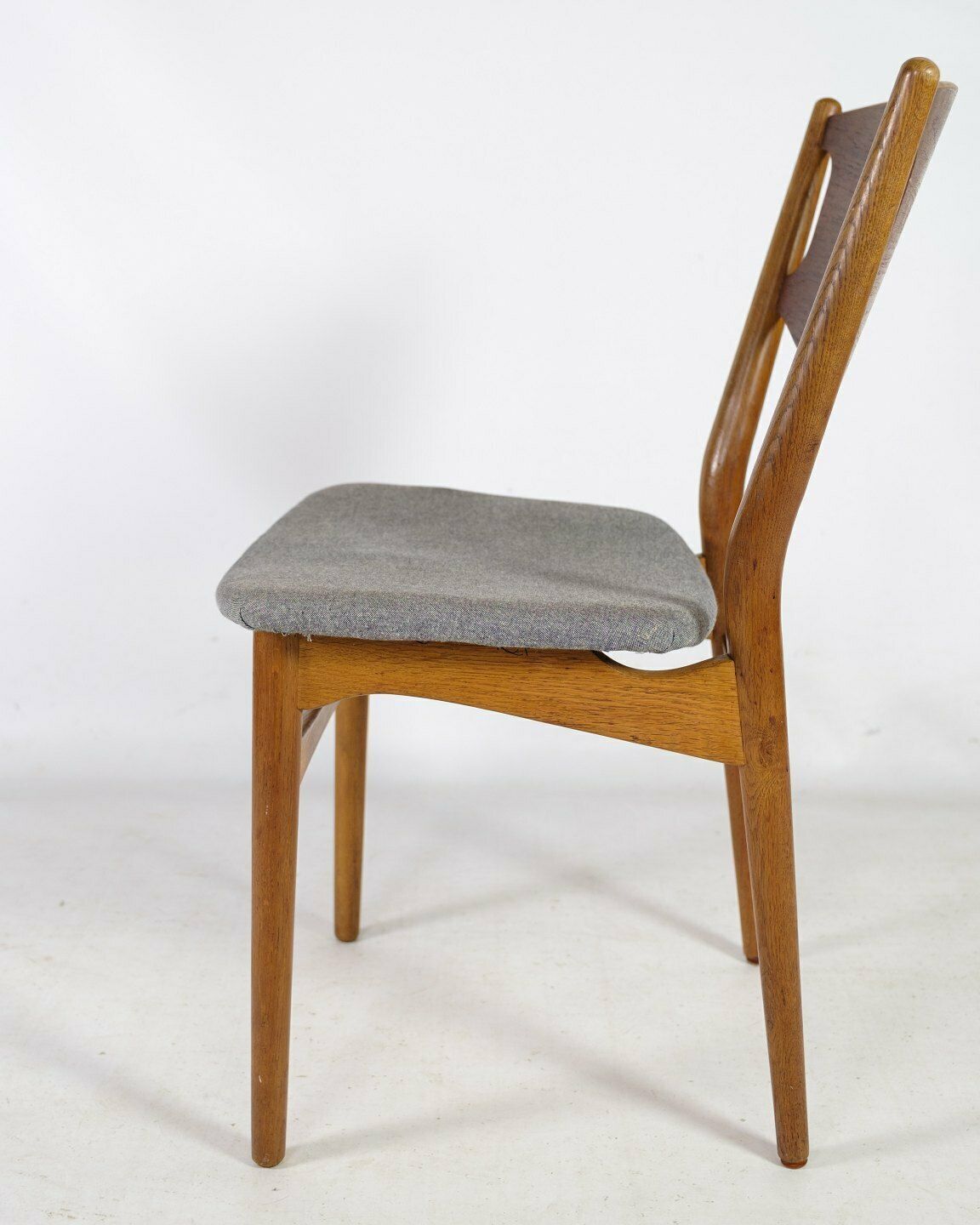 Set Of Six, "Model 42a" Designed By Helge Sibast, Oak & Teak, Gray Cushion, 1953 Great Condition photo buy