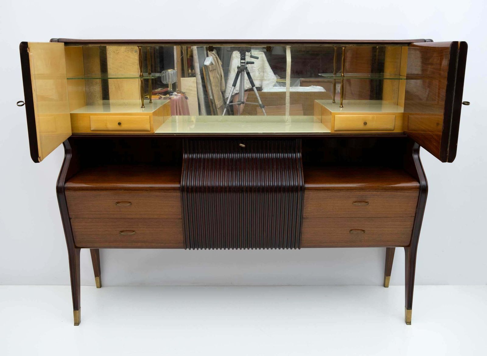Osvaldo Borsani Mid Century Modern Italian Sideboard With Bar Cabinet, 1950s photo 5908.0