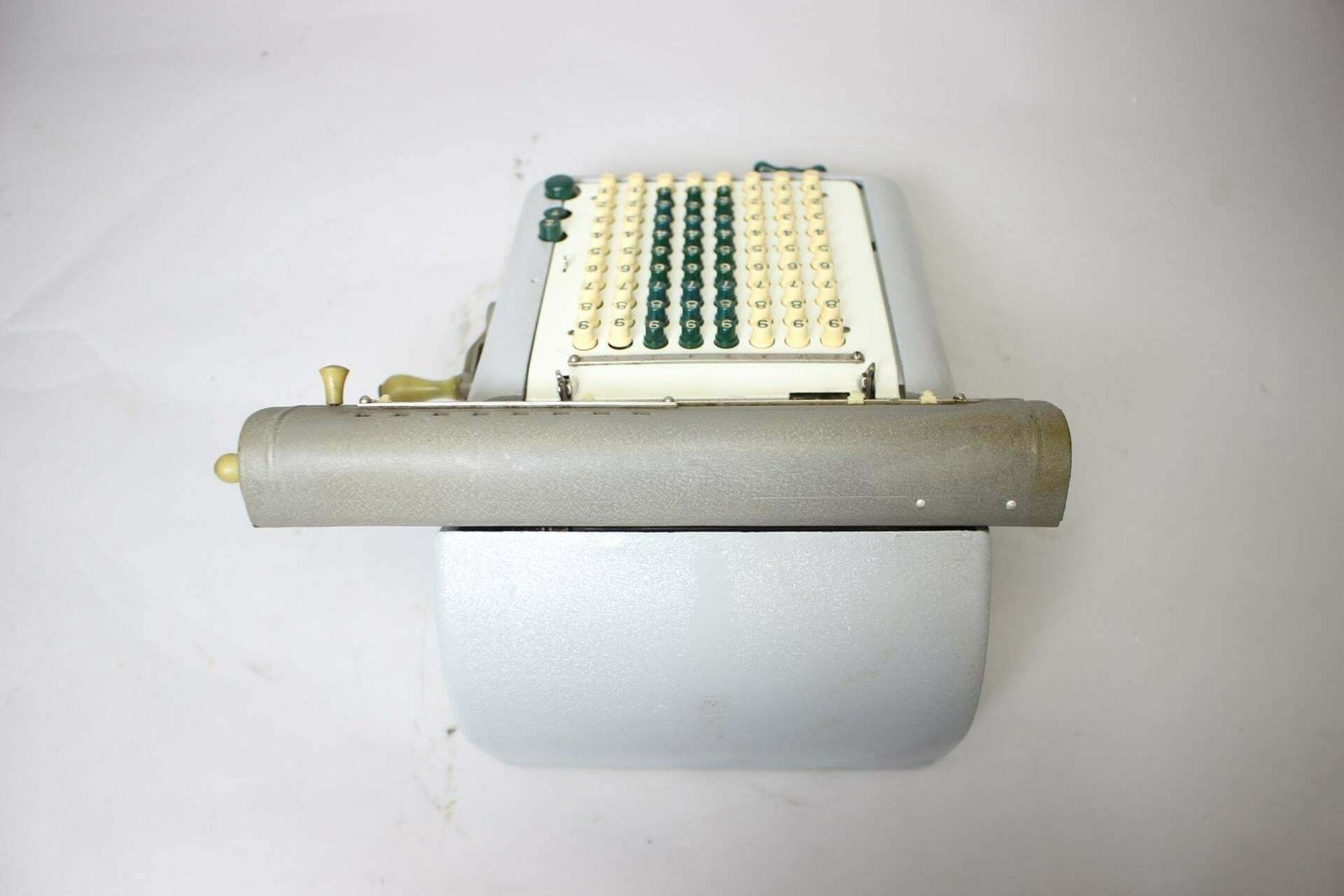 Restored Calculator   Nisa, Czechoslovakia 1958 £508.44 photo vinterior