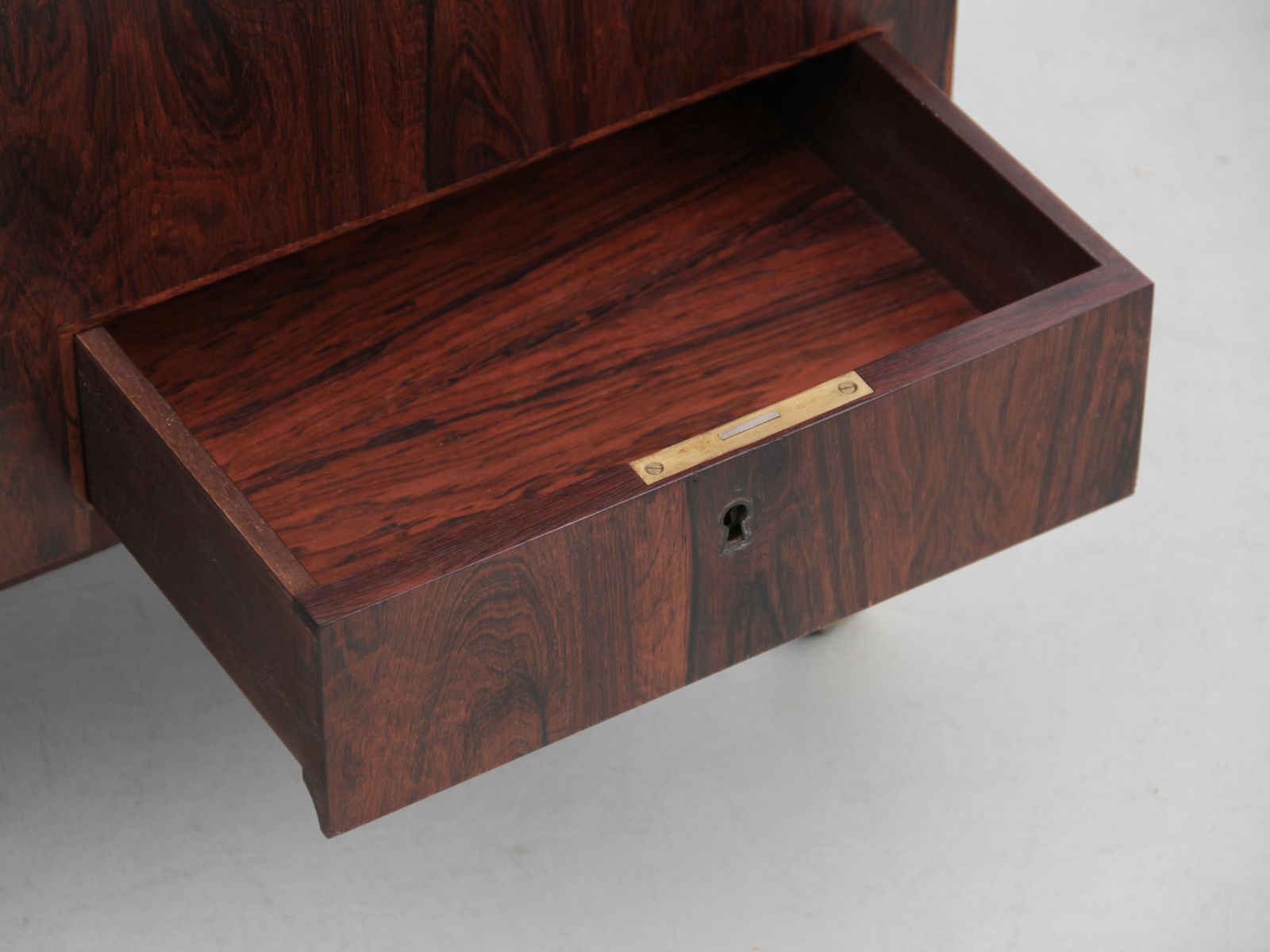 Mid Century Modern Scandinavian Bar In Rosewood By Lief Alring. Cf Christiansen photo Furniture