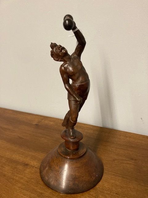 Ancient Sculpture In Walnut Depicting A Late 19th Century "Weightlifter", Italian School. photo 436.8