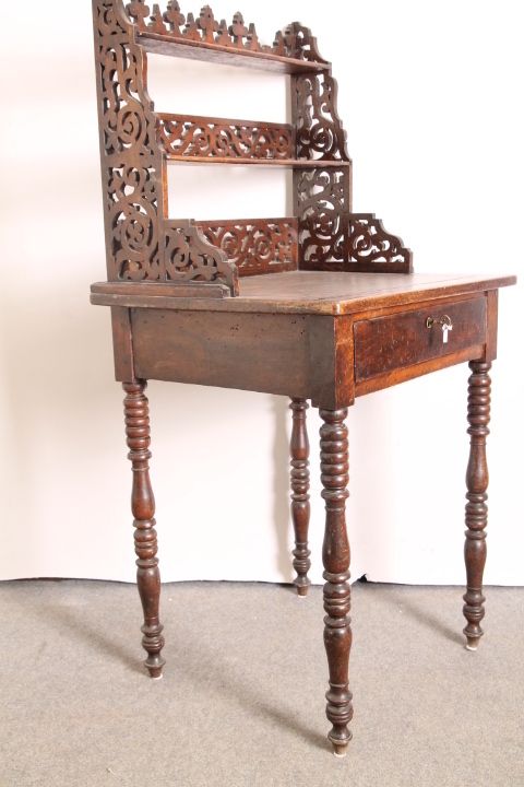 Delightful Antique Writing Desk / Table Emilian Walnut Louis Philippe 1850 !! photo vinterior