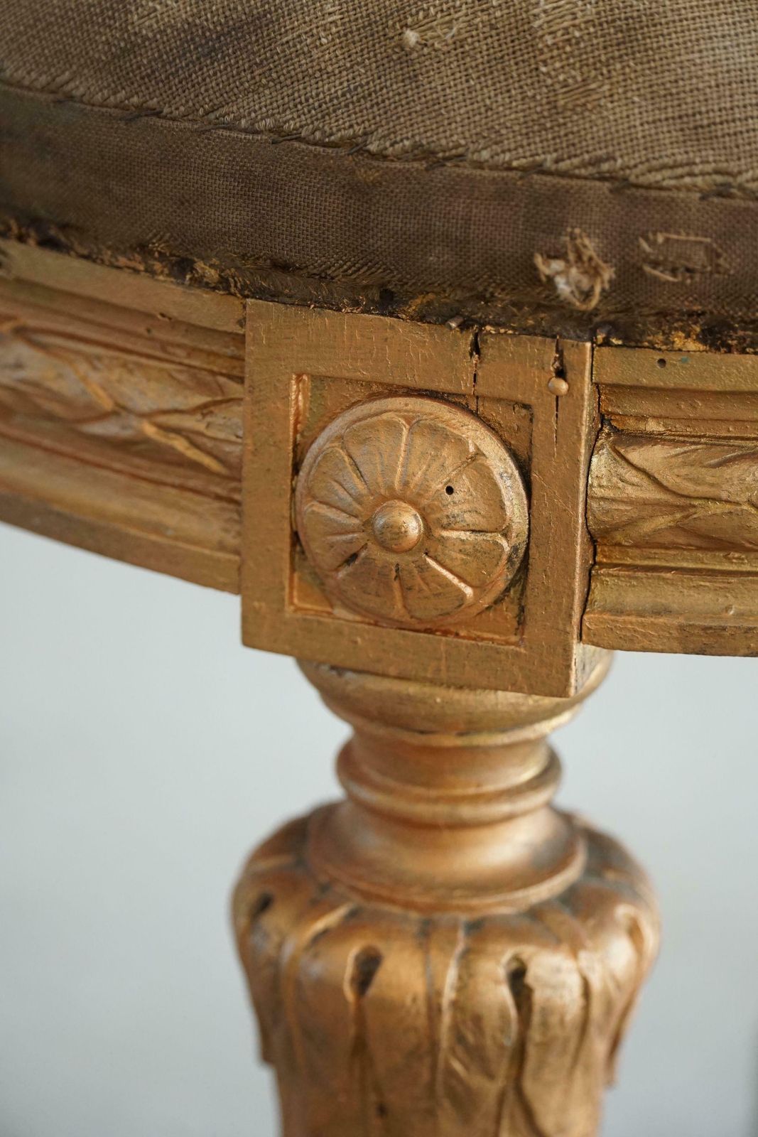 Gustavian Antique, Round Stool, Swedish Cabinetmaker, Late 18th Century photo 2065.0