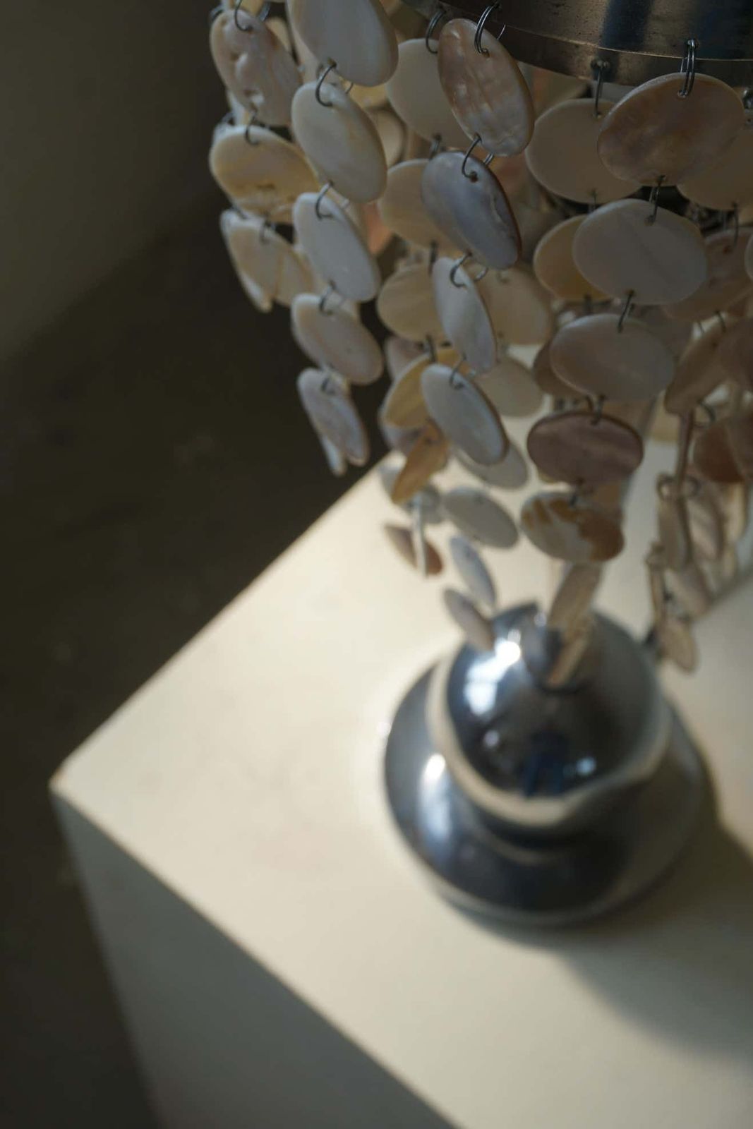 photo furniture Art Deco Table Lamp With Mother Of Pearls Top And Funkis Style Frame