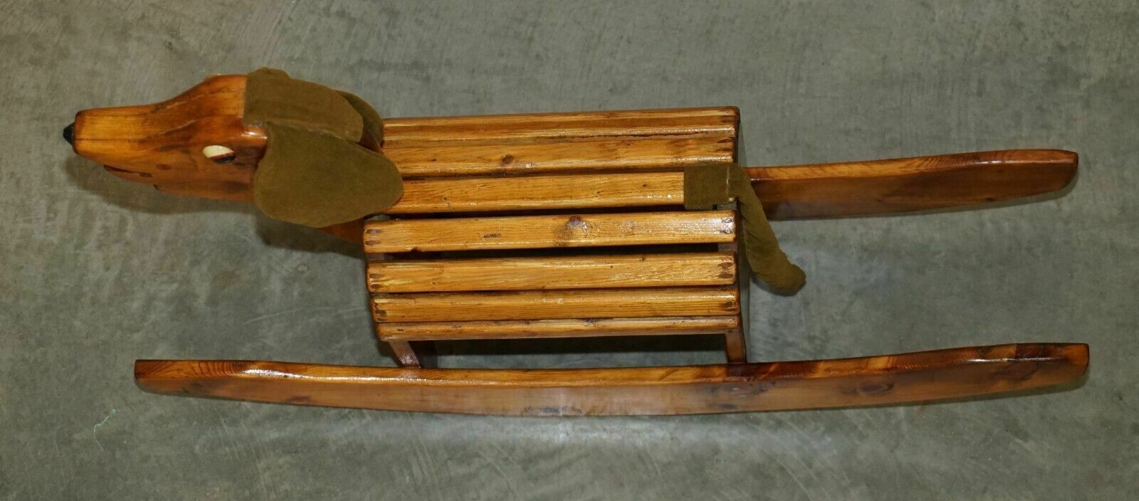 photo vinterior Stunning Hand Made Circa 1930 Childrens Rocking Horse Of A Dachshund Sausage Dog