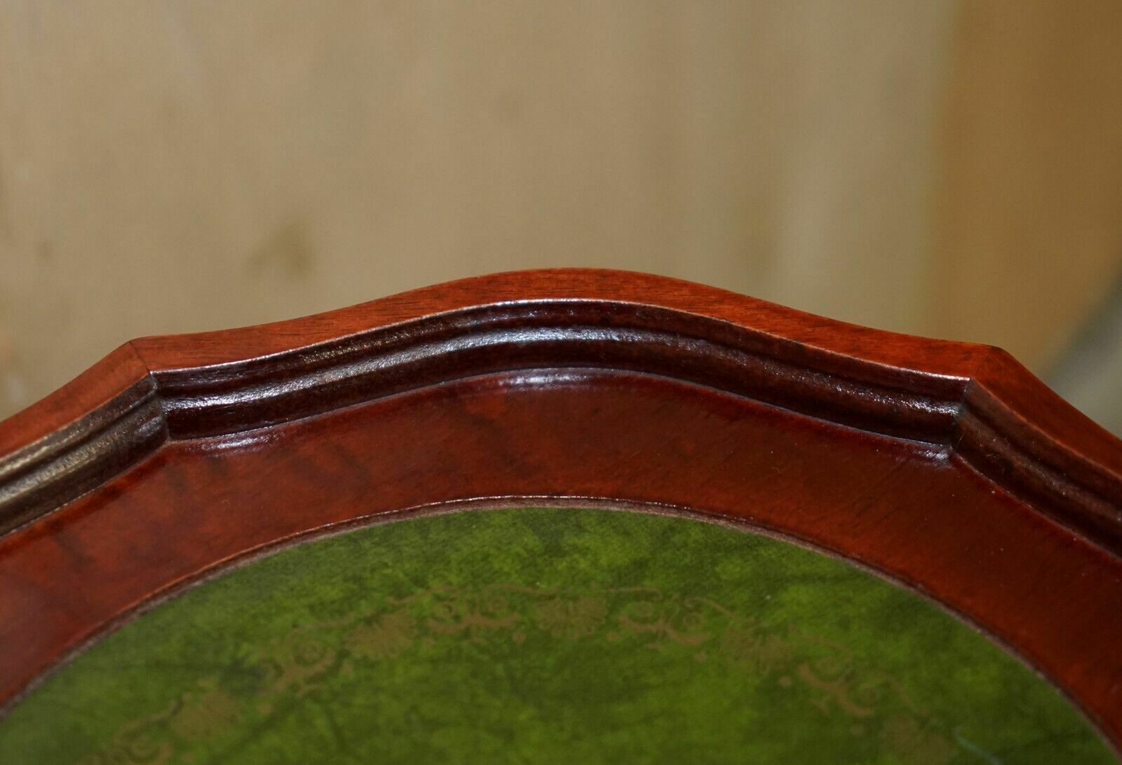 photo vinterior Pie Crust Edge Heritage Green Leather Gold Leaf Tripod Side End Lamp Wine Table