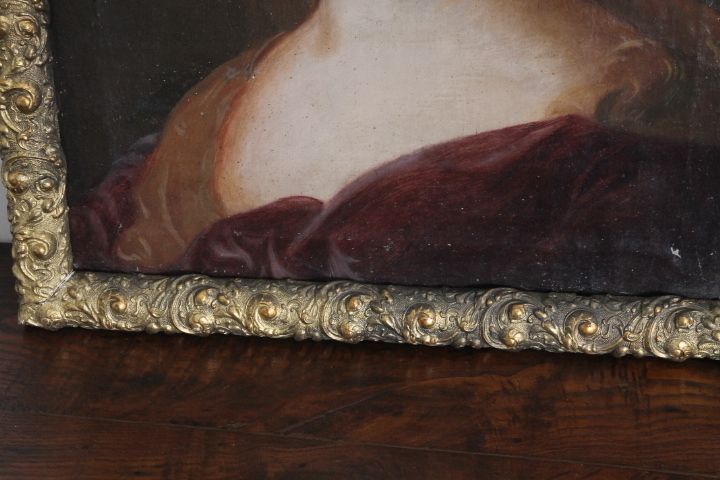 photo for sale Ancient Lady Oil On Canvas From The 18th Century Tuscan School. Painted Antique