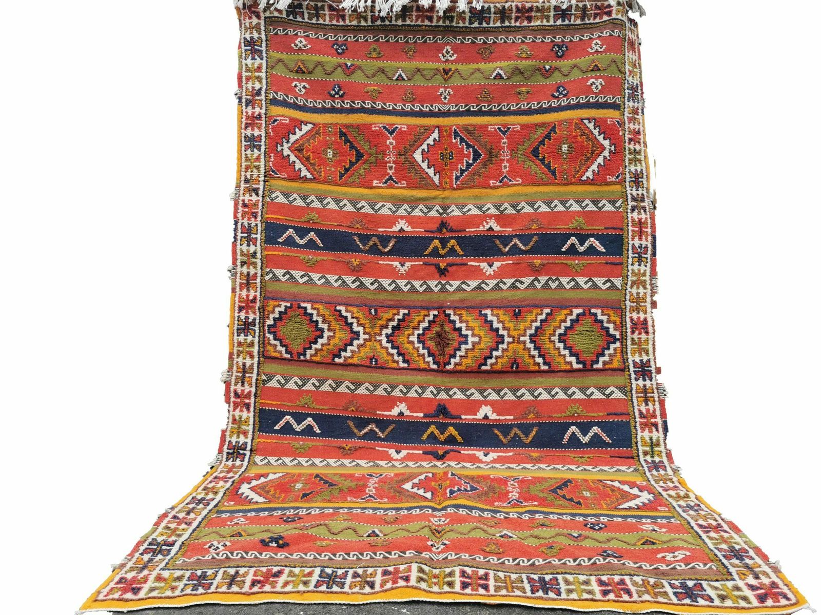R184 Handmade Moroccan Berber Rug. Camel Wool Carpet
