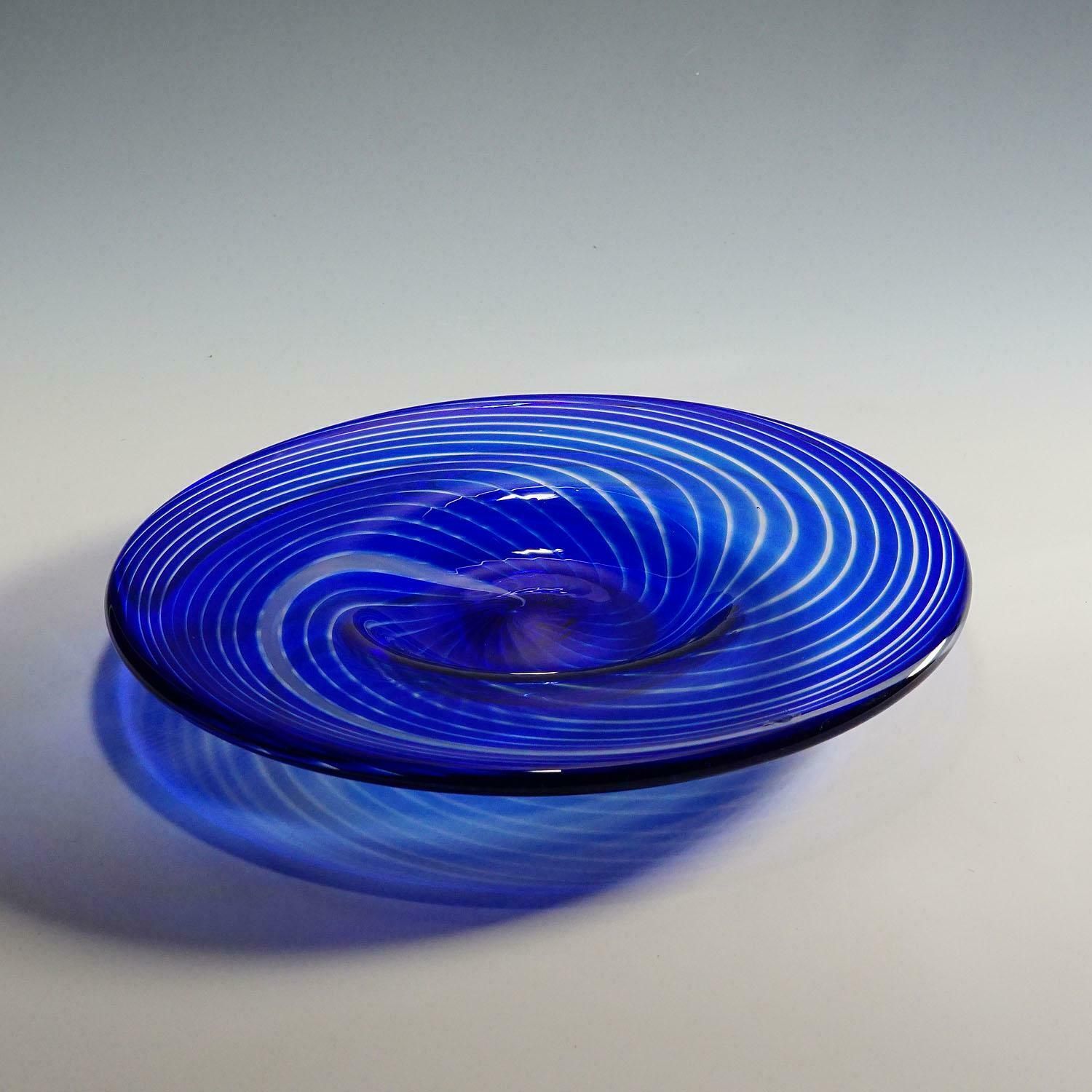 Large Filigree Glass Plate By Tarmo Maaronen For Bianco Blu, Fiscars Finnland photo Home Decor