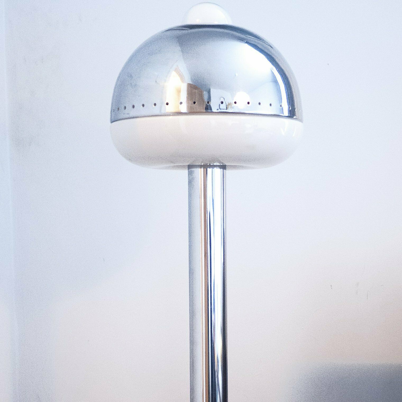 photo for sale Pair Of Italian Space Age Mushroom Lights By Goffredo Reggiani By Reggiani Illuminazione, 1970s