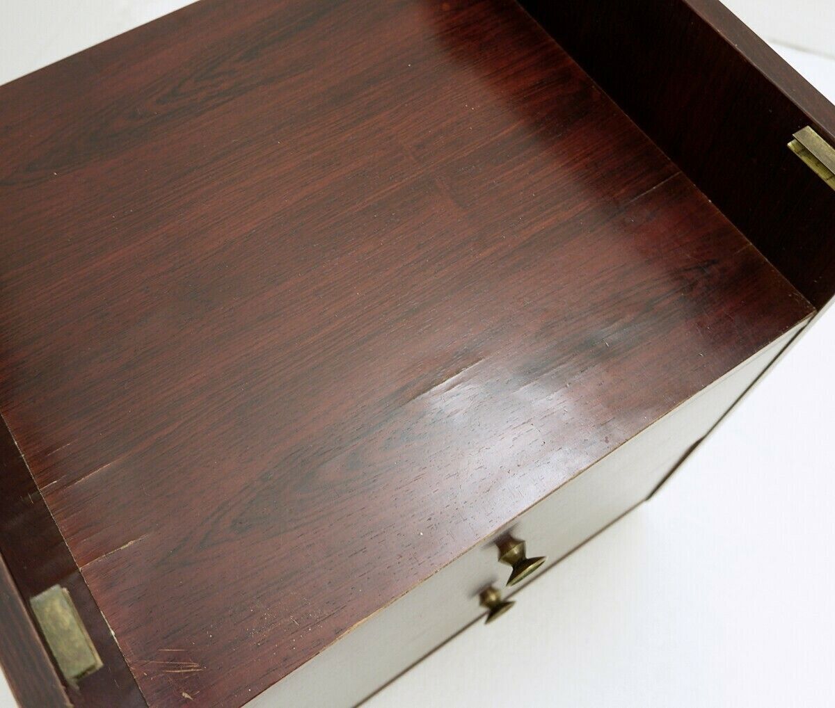 Pair Of Mid Century Modern Nightstands By Carlo Di Carli For Sormani photo vintage
