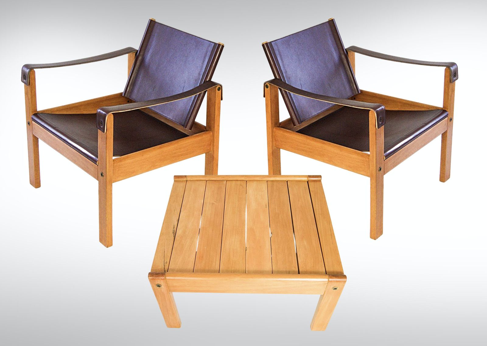 1950.0 Karl Heinz Bergmiller For Escriba Brazil Pair Of Safari Leather Armchairs And Coffee Table photo