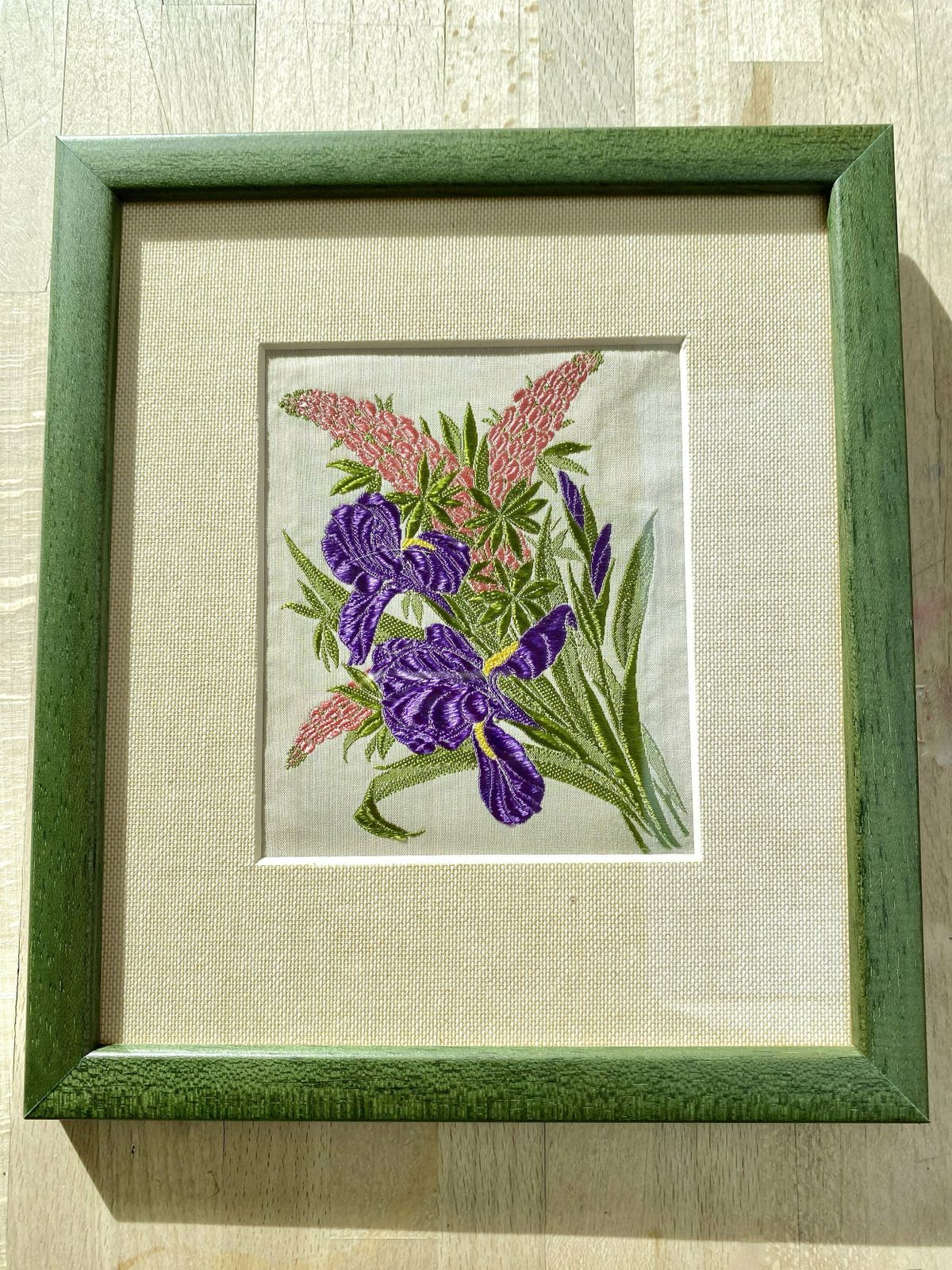 Set Of Four Framed Vintage Embroidered Kensitas Flowers Cards photo furniture