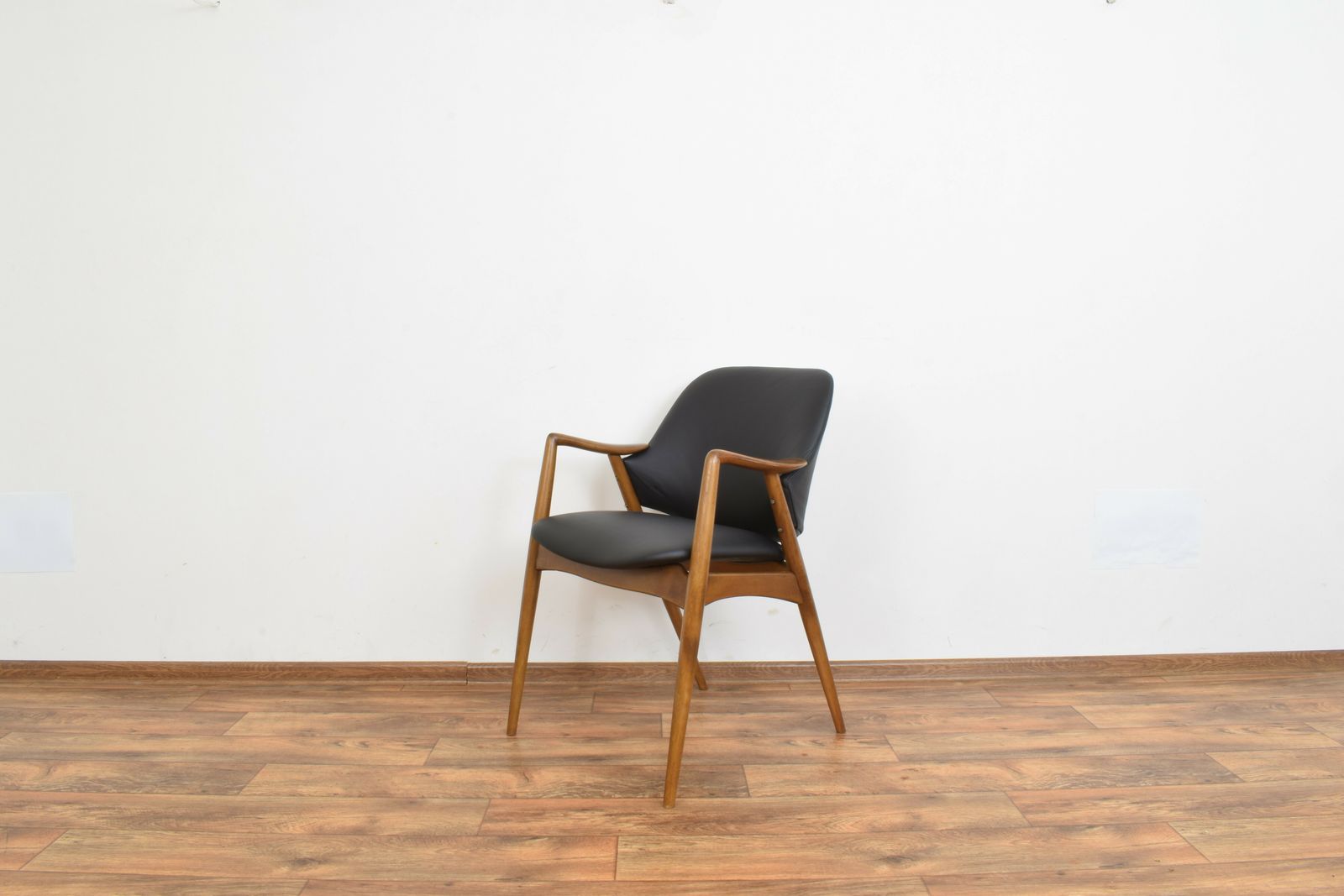 Mid Century Swedish Leather Armchairs By Alf Svensson For Dux, 1960s, Set Of 2 photo buy