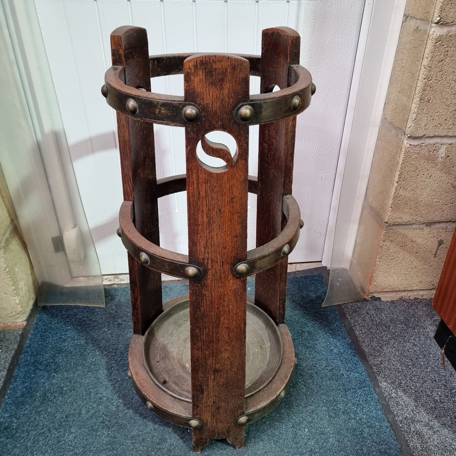 Wylie & Lochhead Stick Stand