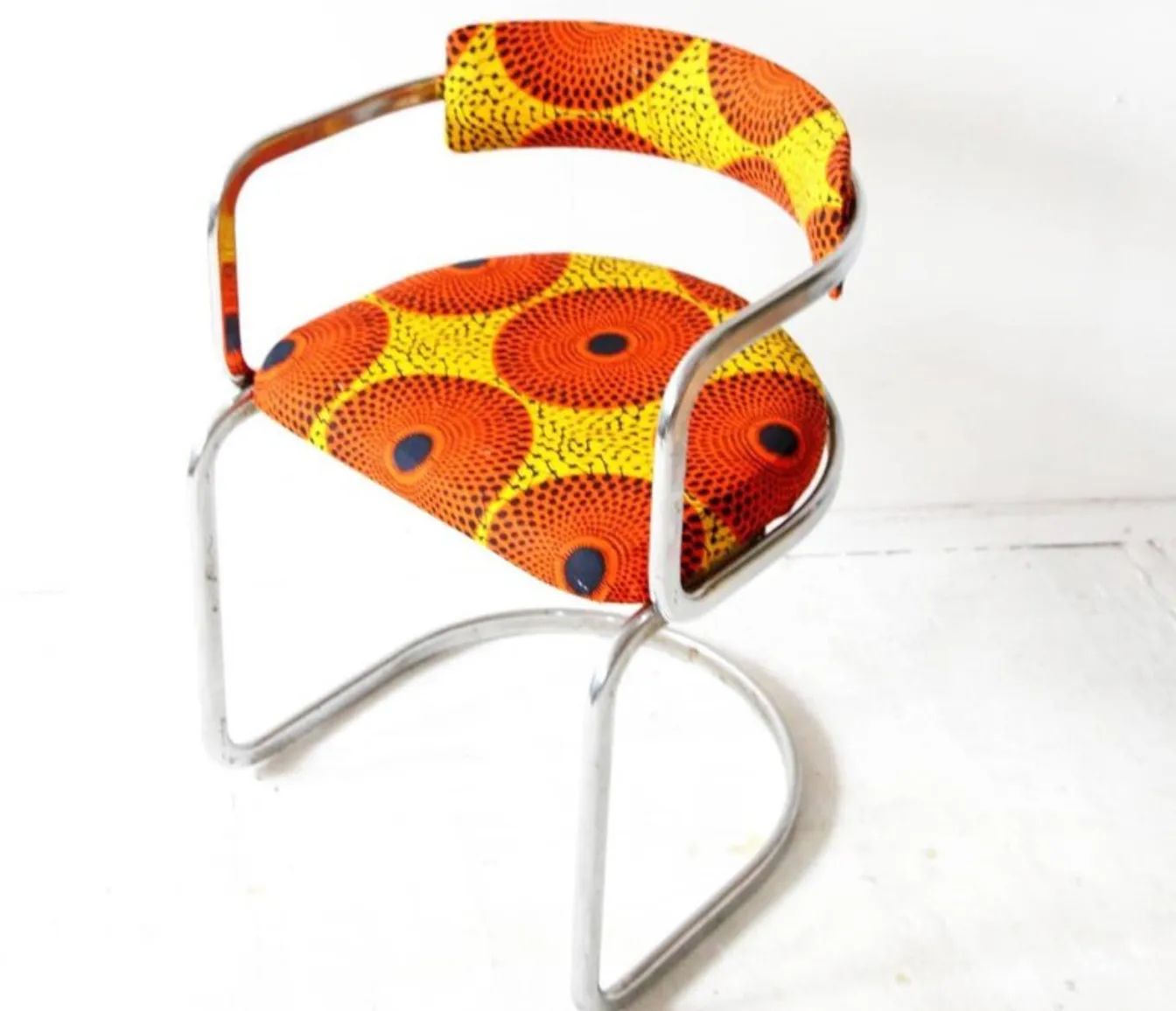 Tubular Steel Lounge Chair, 1970s photo for sale