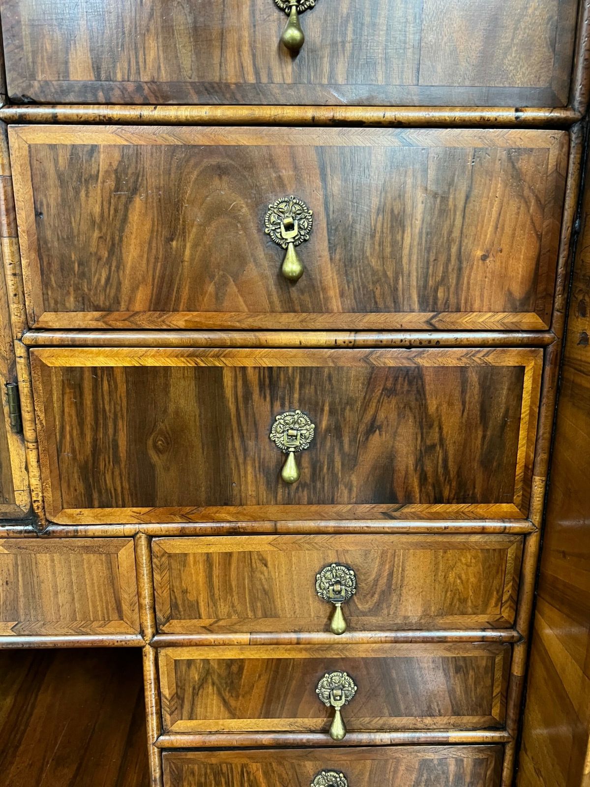 An Unusual William And Mary Period Figured Walnut Escritoire photo buy