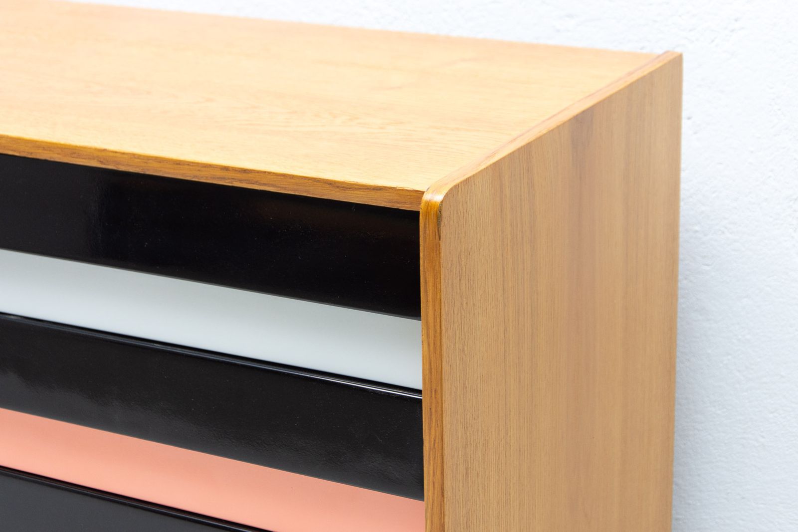 photo for sale Mid Century U 460 Dressoir Van Jiří Jiroutek Voor Interiér Praha
