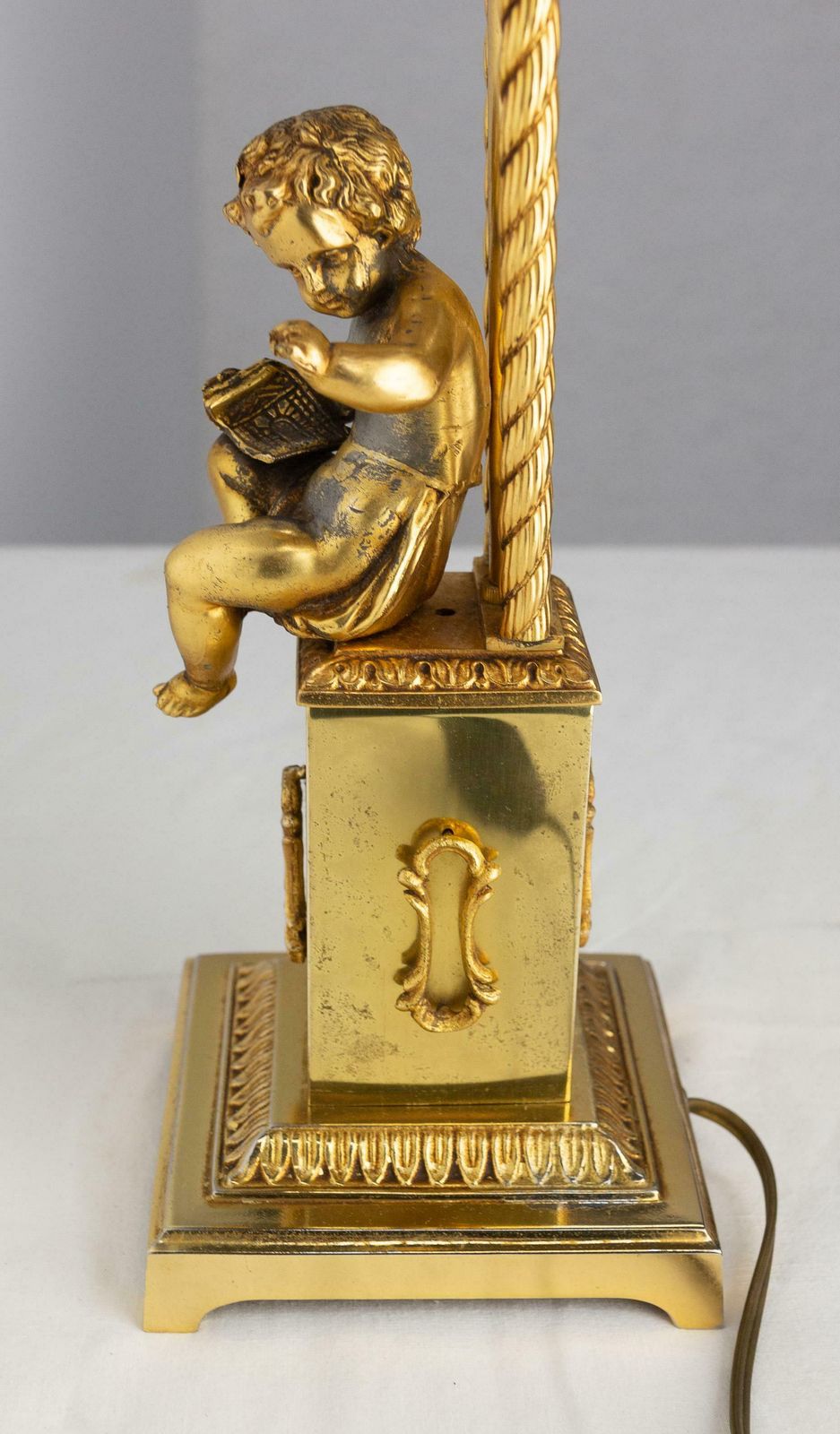 Lighting French Brass Table Lamp With Putti Reading In Front Of A Harp, Mid Century photo