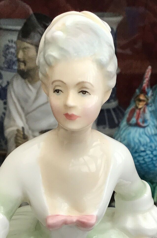 Vintage Royal Doulton Figurine Hn2468 Diana 1985 | Royal Doulton