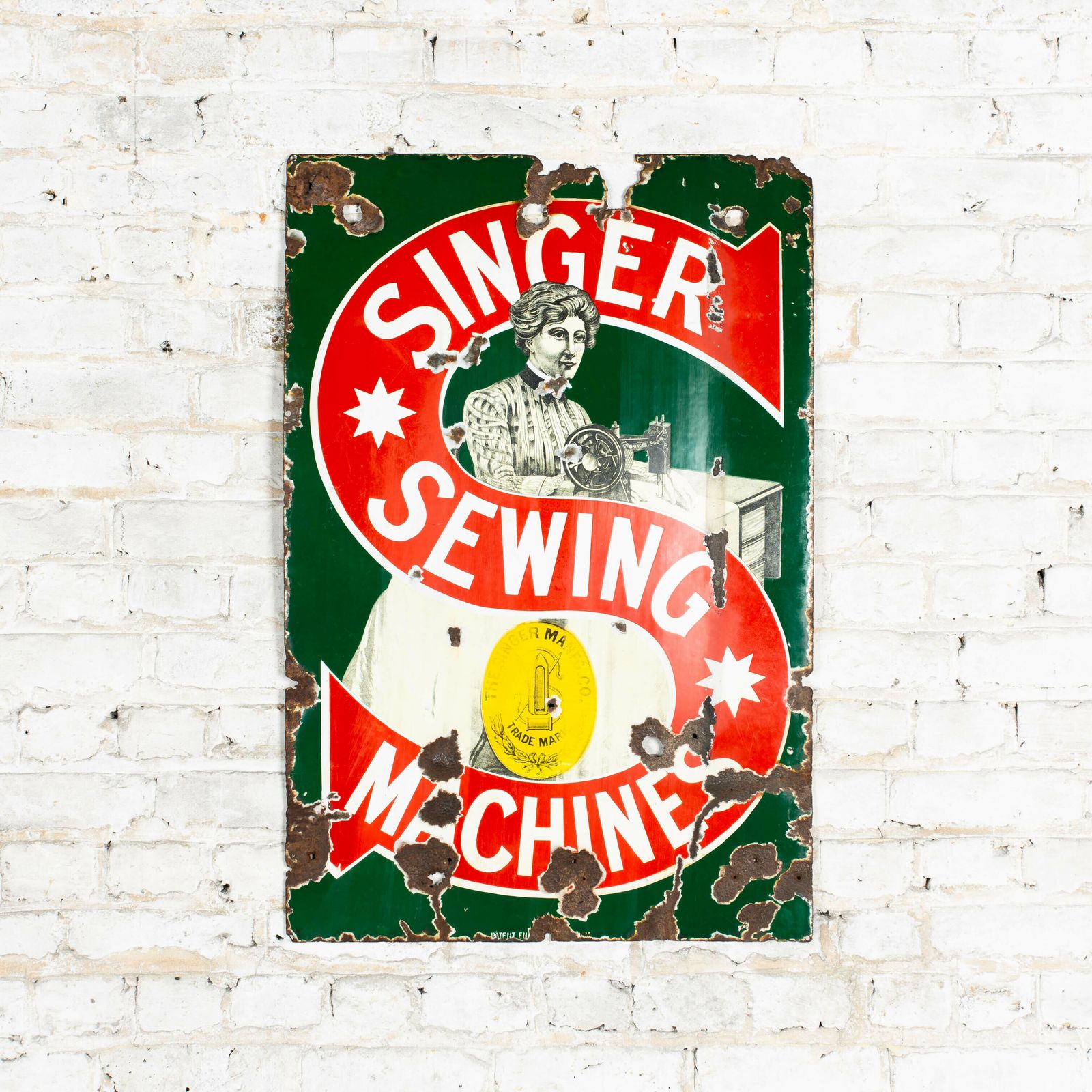 Singer Sewing Sign Singer Sewing Machines Pictorial Enamel Sign | Vinterior