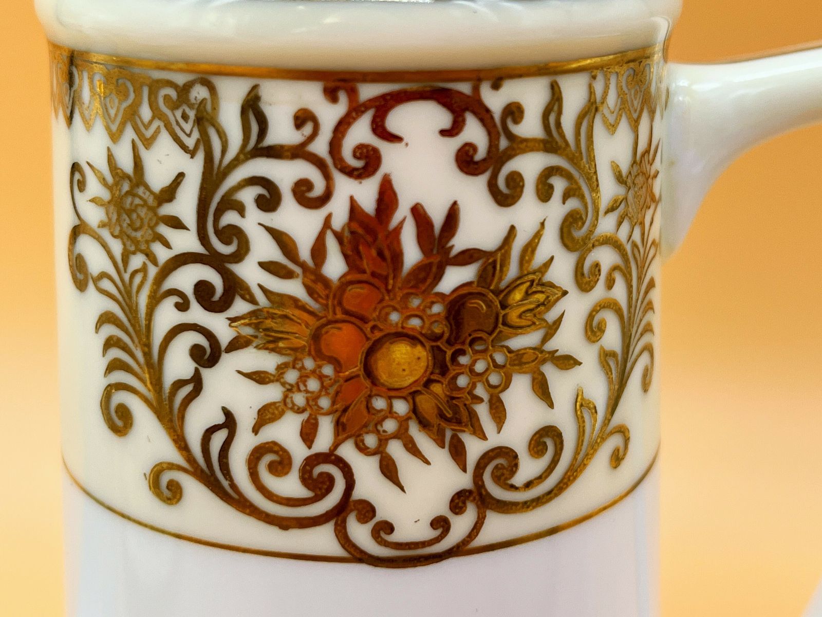 Antique Noritake Porcelain Beige And Gold Mosq Design 11 Piece