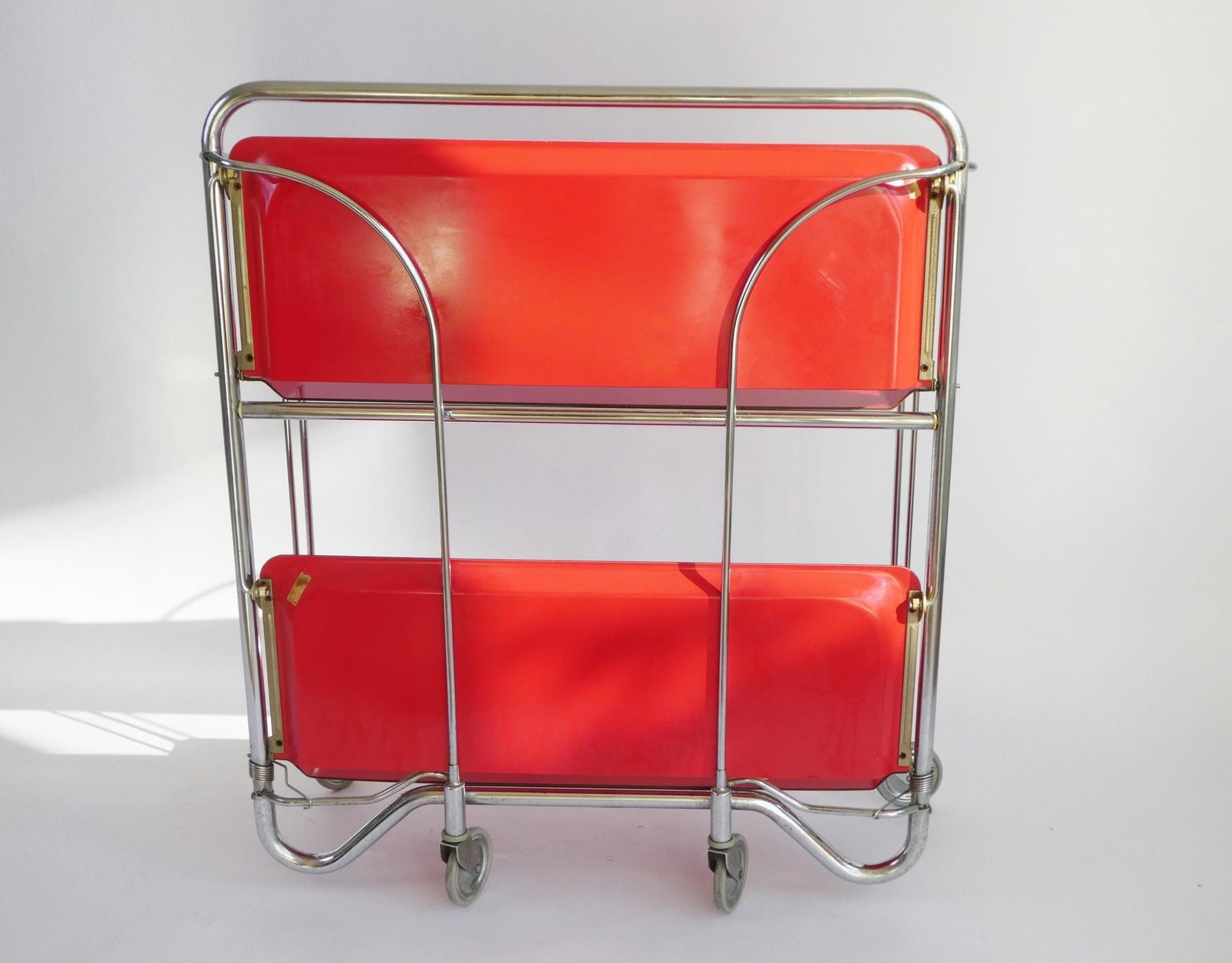 Iconic Red Mid Century Foldable Bar Cart, Rare Vintage Dinett Serving ...