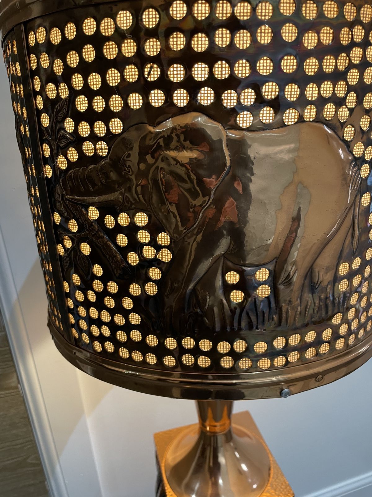 Copper Lamps And Tables X 7 Pieces African Interest | Vinterior