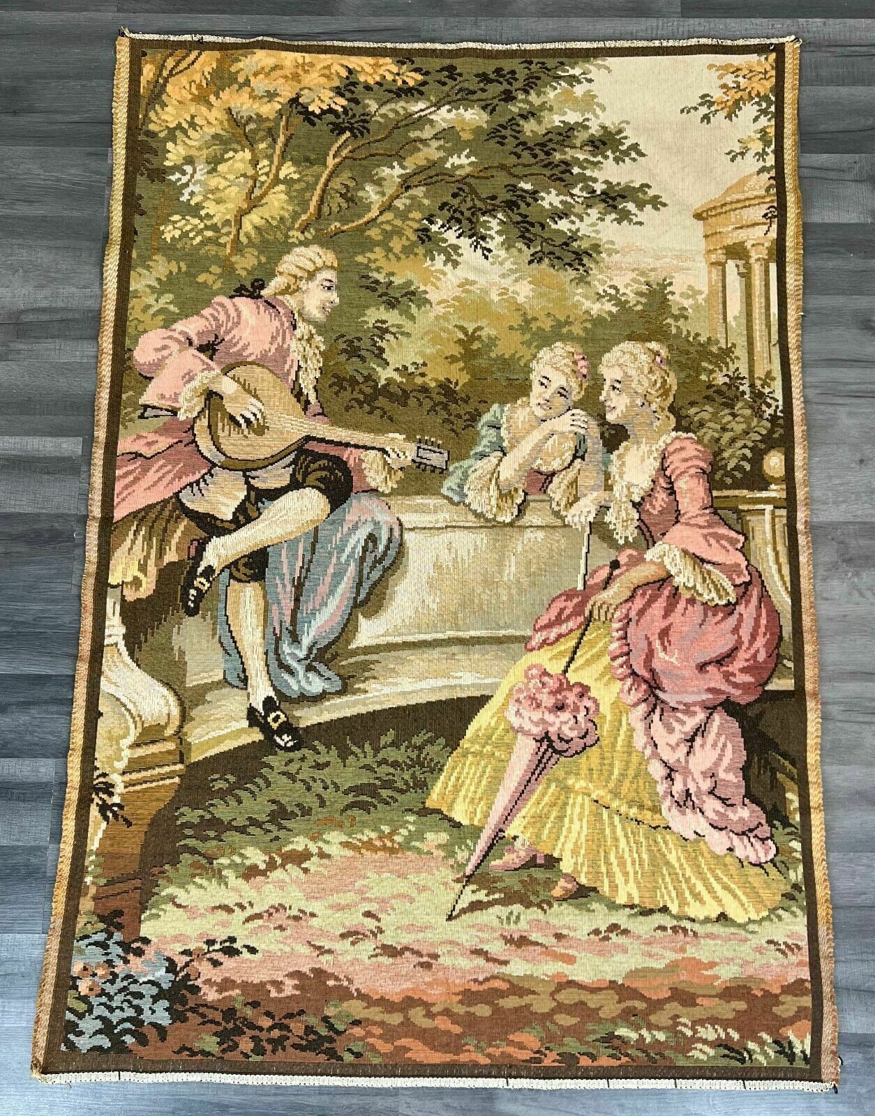 アメリヴィンテージ  GOBELINS TAPESTRY TOPS Vintage Gobelin (Belgium) Tapestry Featuring A Georgian Garden