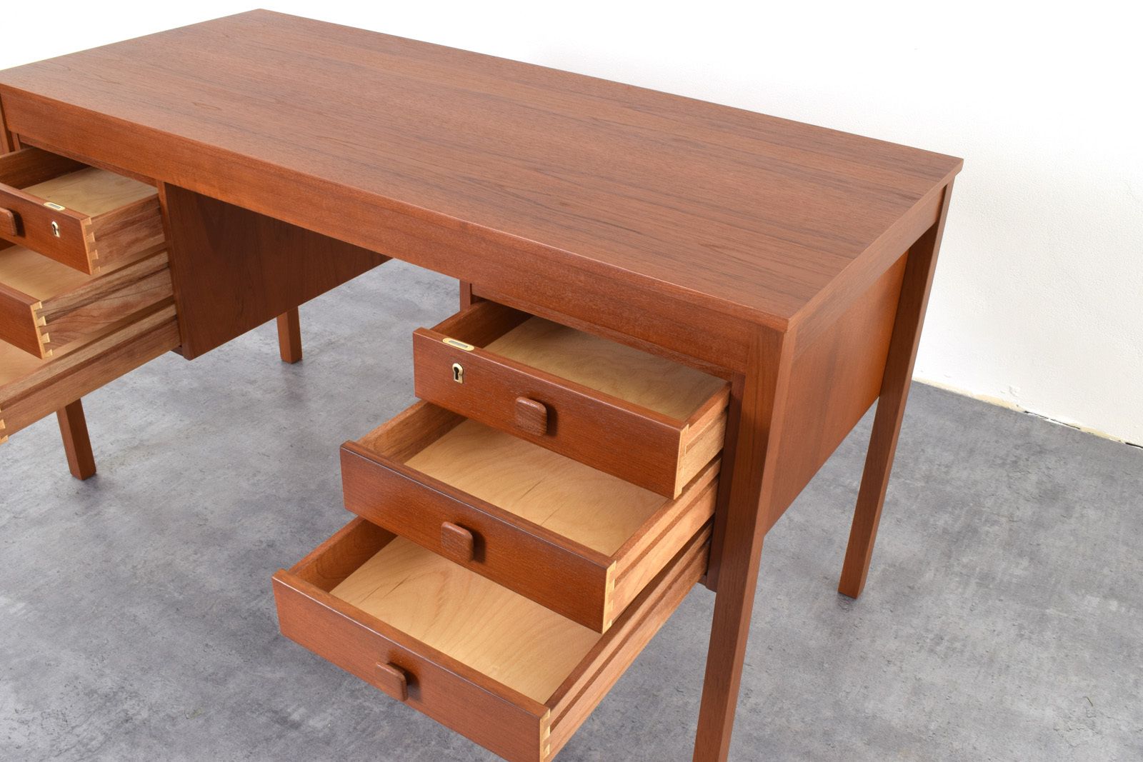 Mid Century Danish Teak Desk From Domino Møbler, 1960s. | Domino