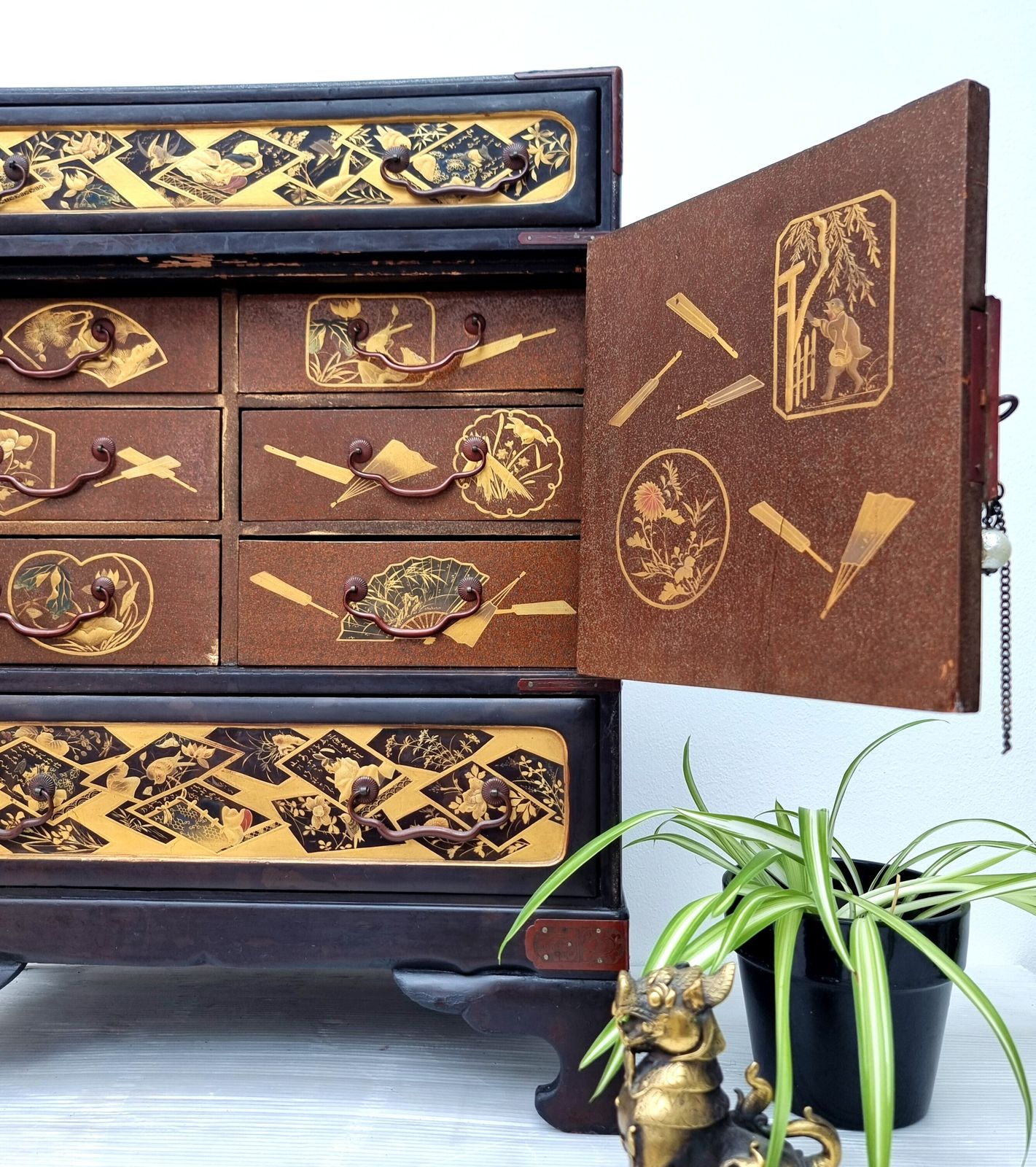 Antique Japanese Kodansu Counter Top Lacquered Cabinet With Key