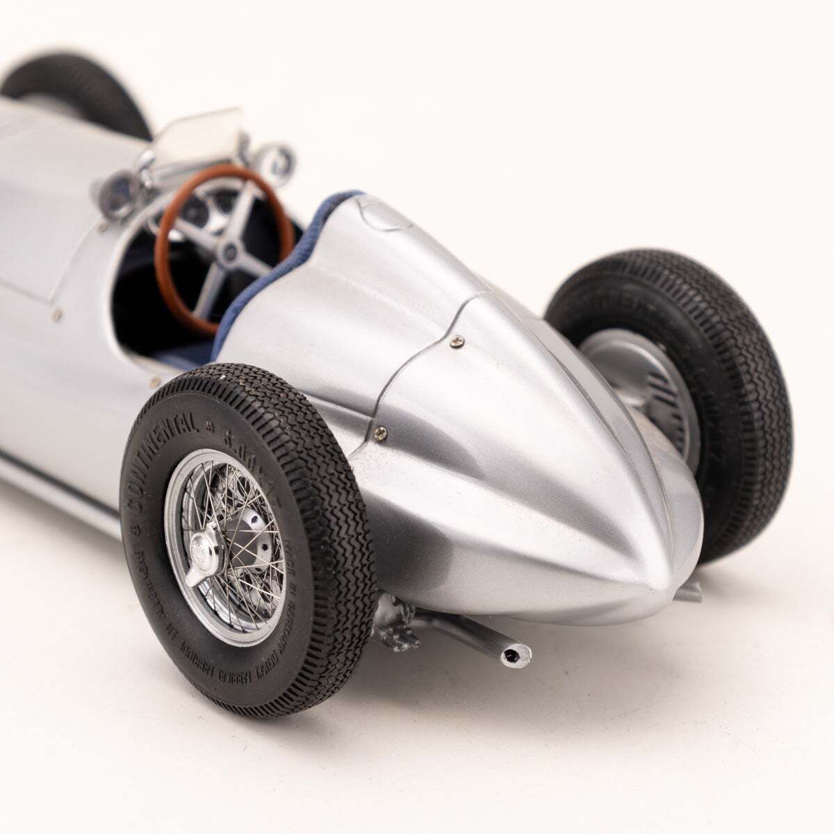 Vintage 20th Century Cmc 1:18 Scale Mercedes Benz W125 Model