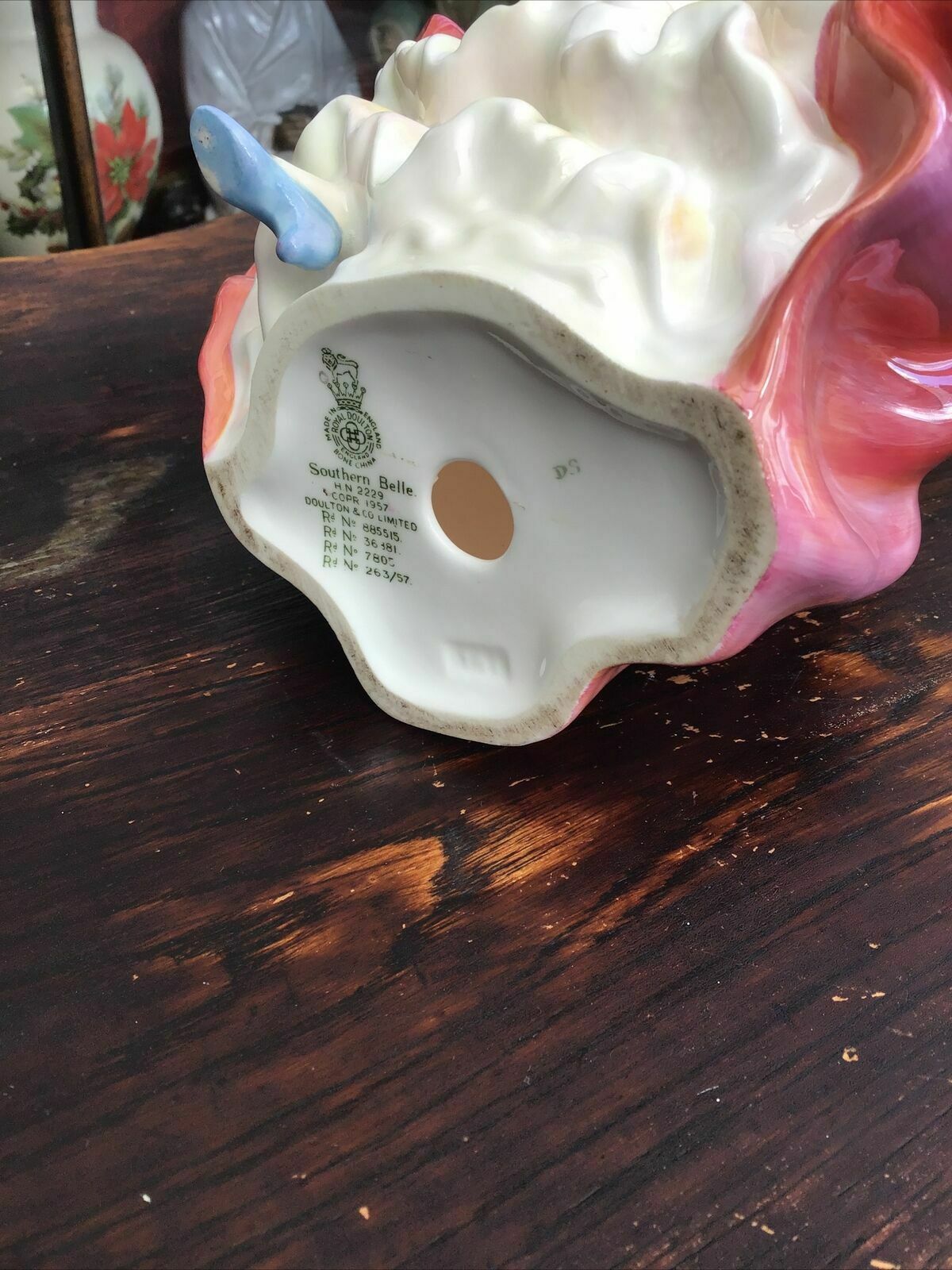 1957 Royal Doulton Figurine Hn2229 Southern Belle 8 Tall | Royal
