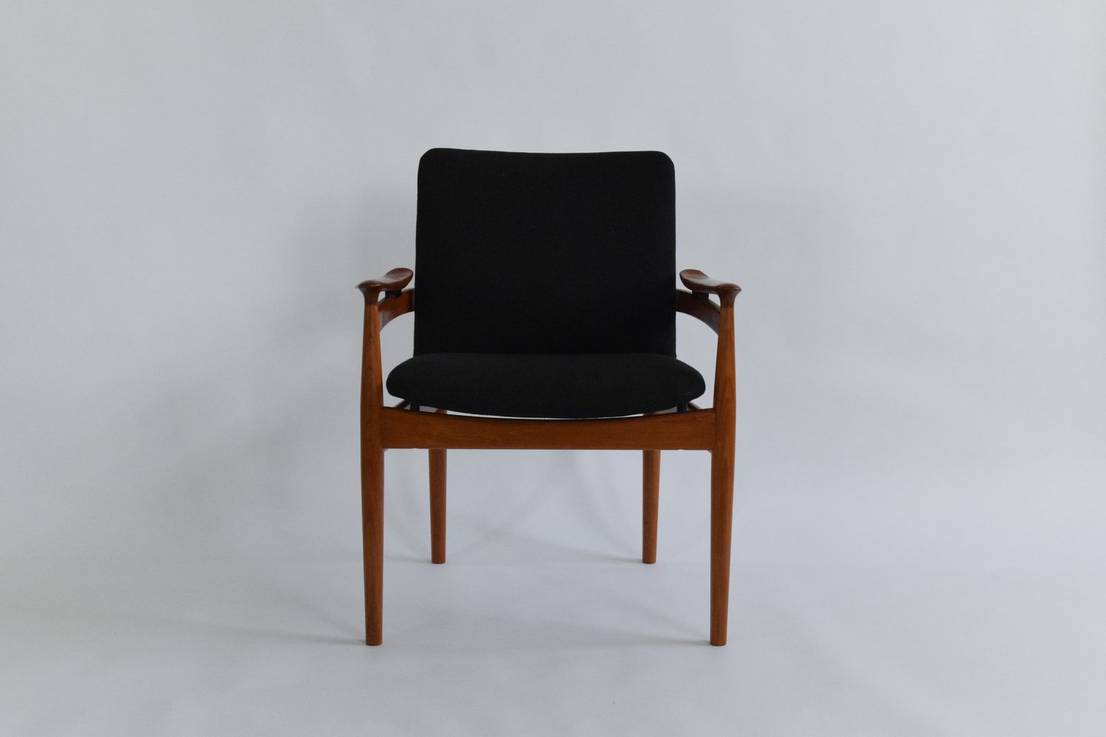 Vintage Finn Juhl Model 192 Danish Teak Chair By France & Son