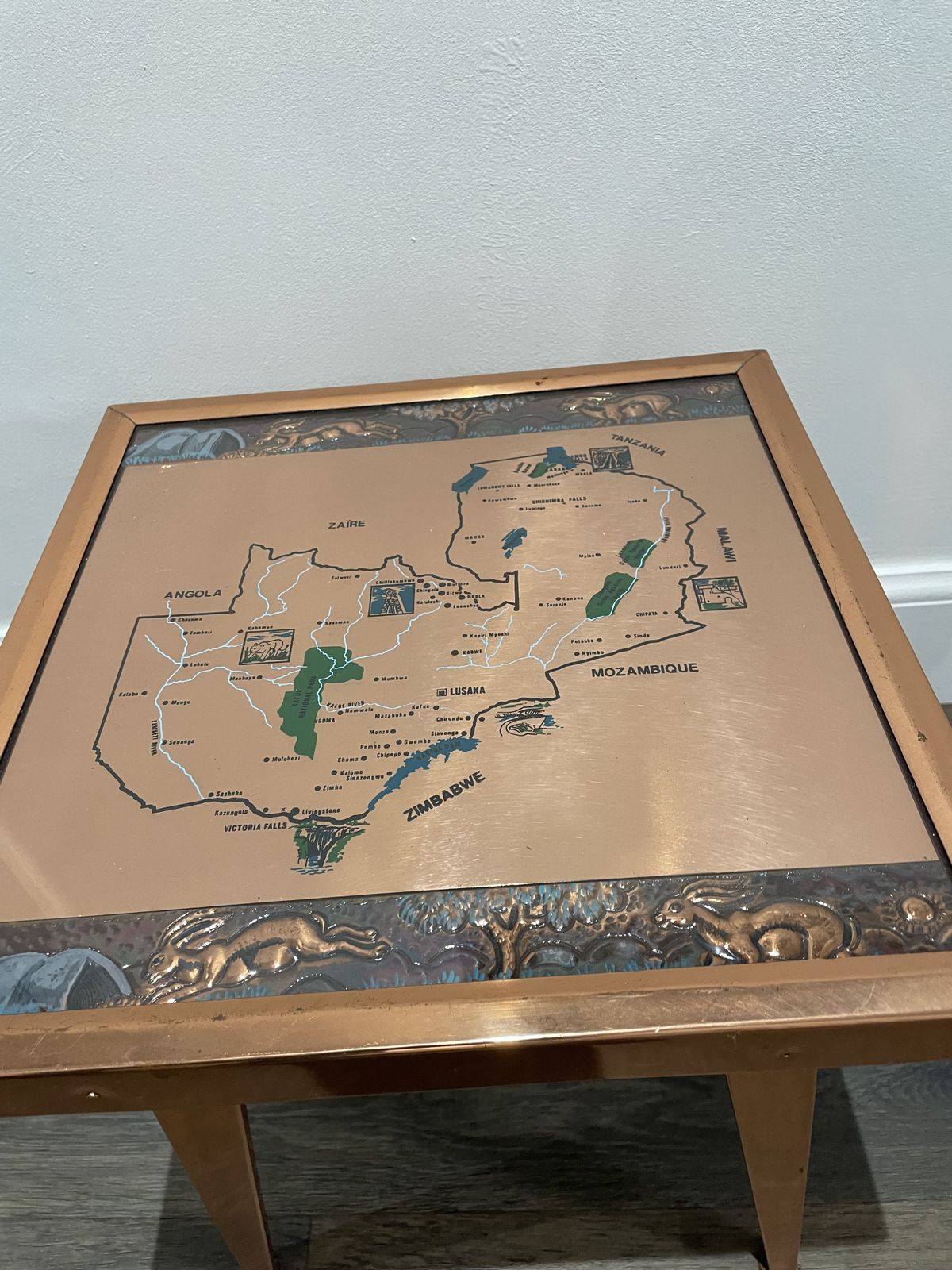 Copper Lamps And Tables X 7 Pieces African Interest | Vinterior