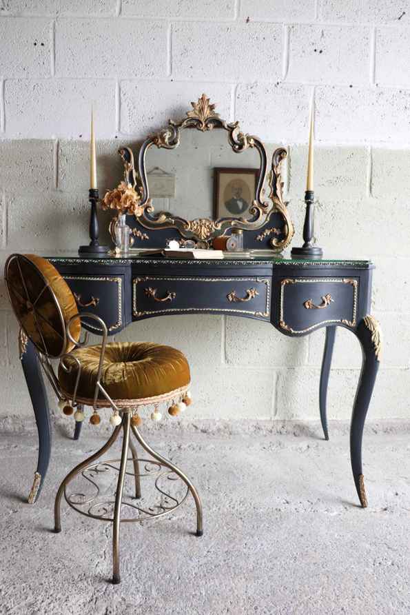 Black Vintage Dressing Table