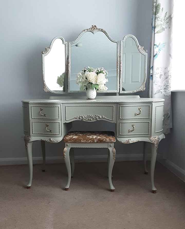 bjorn dressing table grey French Louis Tables Bella Bridesmaids Exclusive