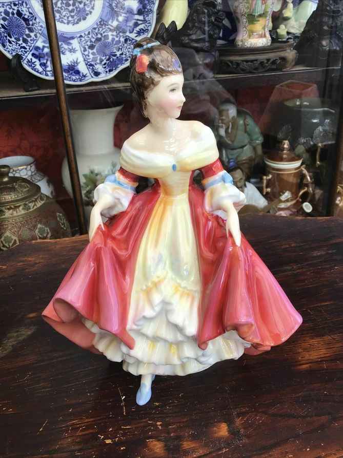 Vintage Royal Doulton Hn 2425 Southern Belle Blue/Grey Dress | Royal  Doulton | Vinterior