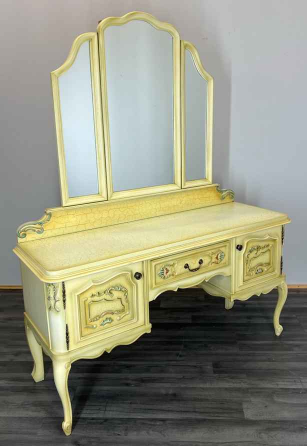Rococo Style Dressing Table Vanity Mirror Tabletop Tilting Cream Gold Vintage | Vinterior Rococo Style Dressing Table Vanity Mirror Tabletop Tilting Cream Gold Vintage | Vinterior